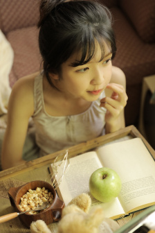 美女性感尤物写真